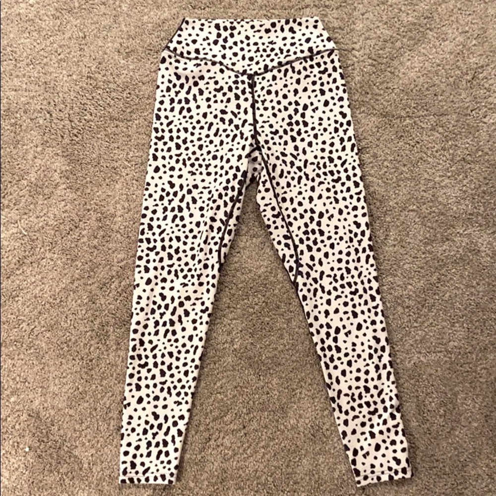 Balance Athletica Ascend Legging - Snow Leopard